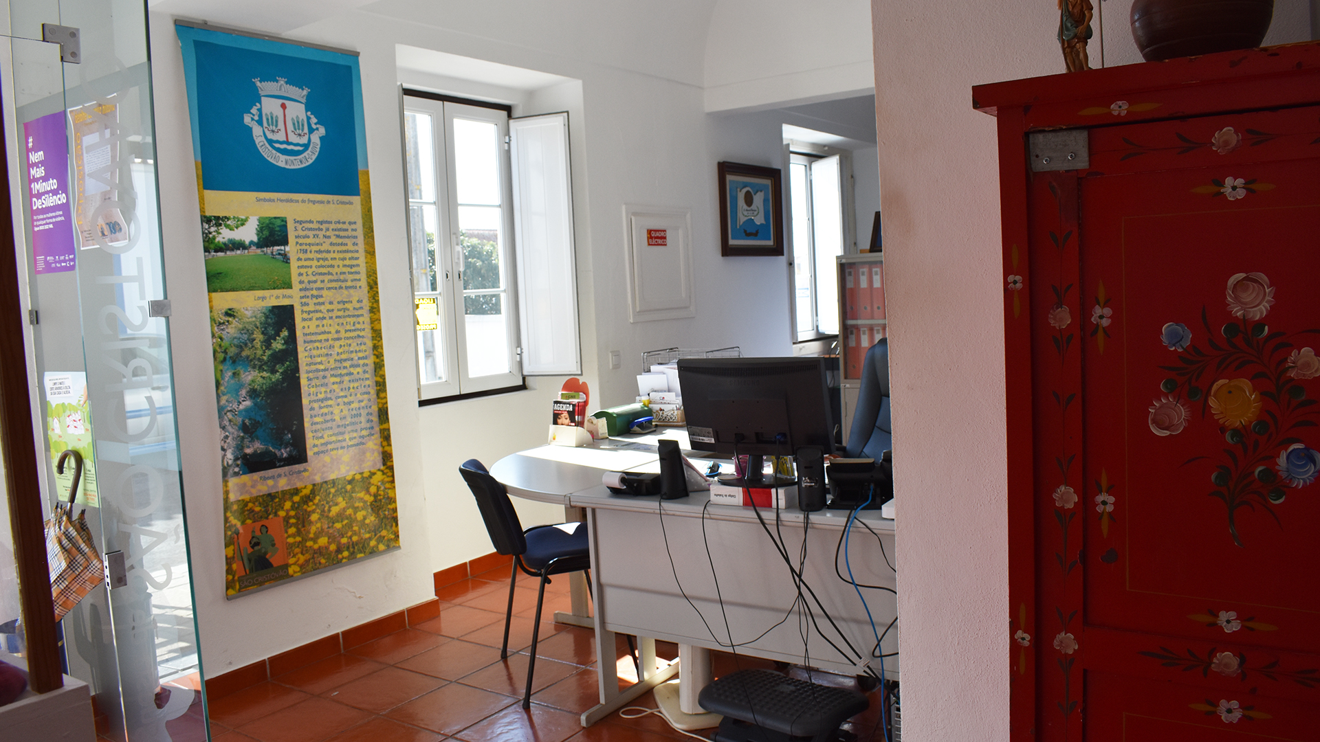 Junta de Freguesia de S. Cristóvão - Secretaria